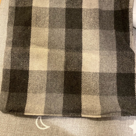 EQ3 plaid wool pillow cover - Picture 4 of 6
